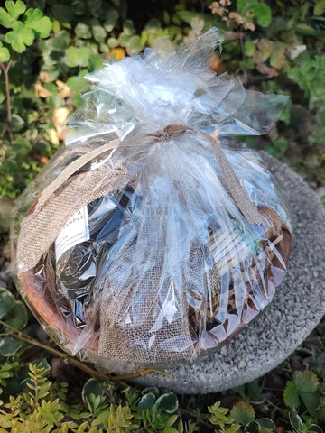 Acacia Bowl Gift Package